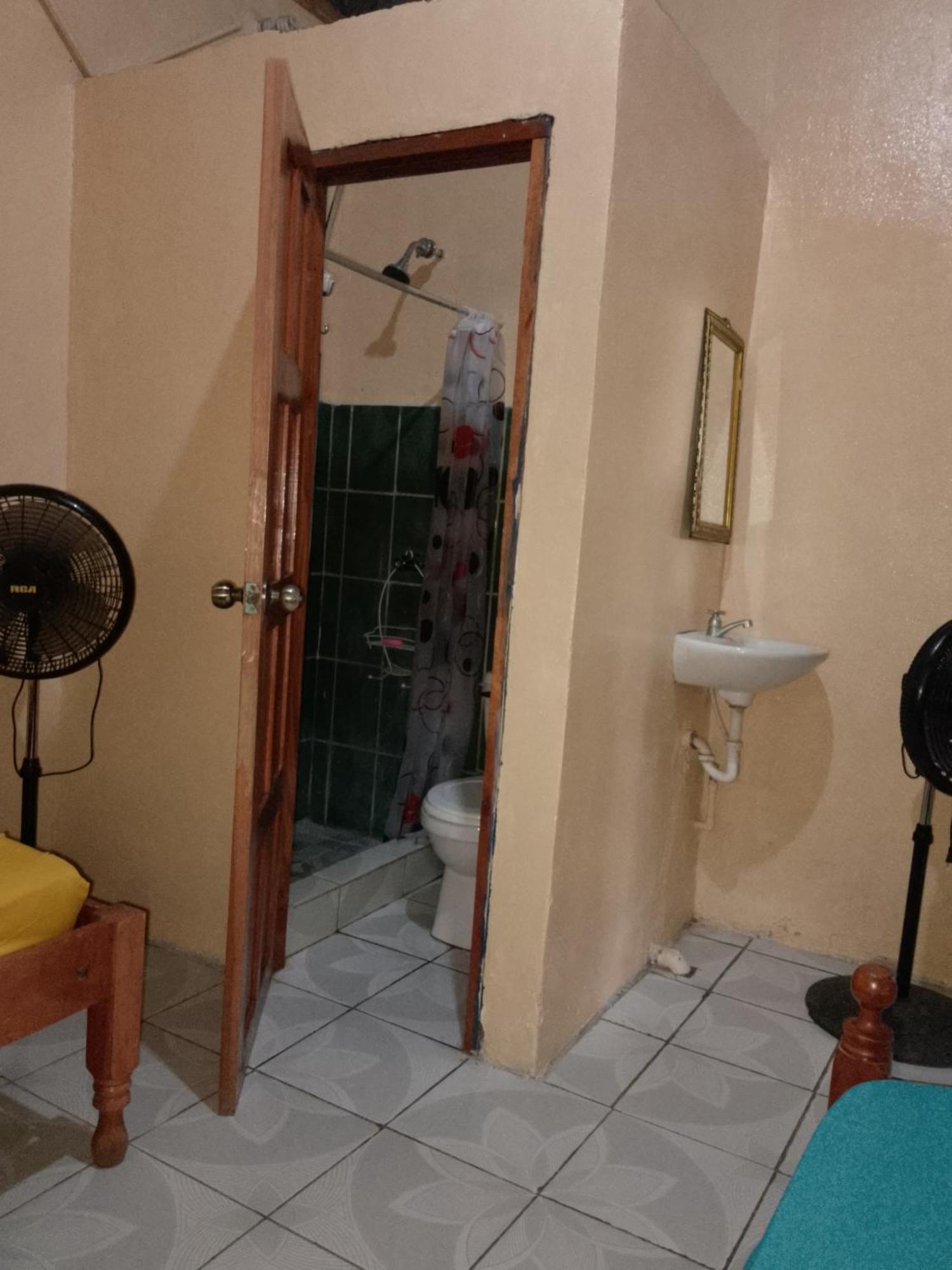 The Malinche Hostal Ривас Экстерьер фото